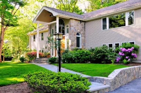 50 Windsor Rd, Needham, MA 02492 photo 1