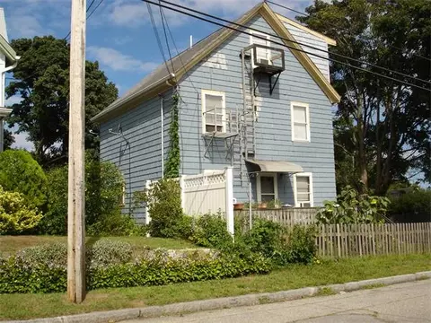 211 Carl St, Fall River, MA 02721 photo 1