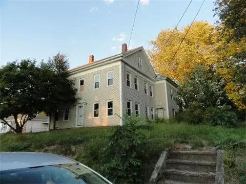 353 High St, Webster, MA 01570 photo 1