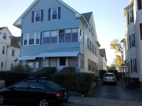 4 Chapin St, Worcester, MA 01604 photo 1