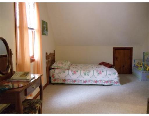 230 Knotty Pine Ln, Centerville, MA 02632 photo 16