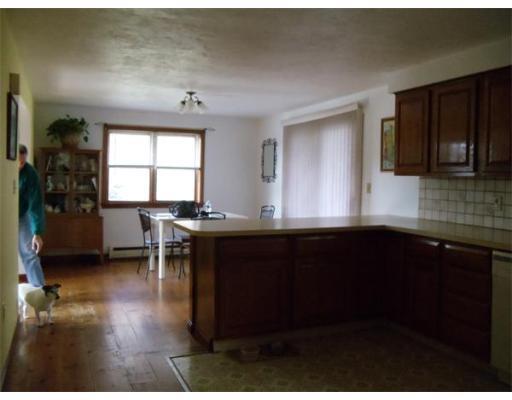 230 Knotty Pine Ln, Centerville, MA 02632 photo 11