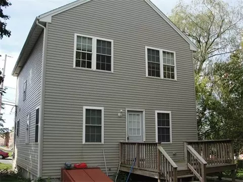 388 Charles St, Fall River, MA 02724 photo 1