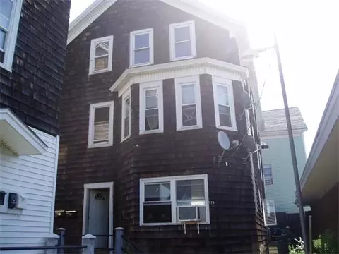 912 Plymouth Ave, Fall River, MA 02721 photo 1
