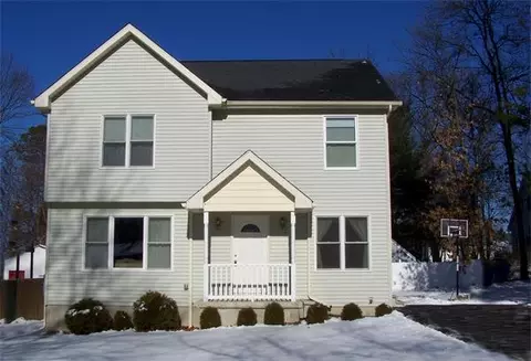 38 Burdette St, Springfield, MA 01108 photo 1
