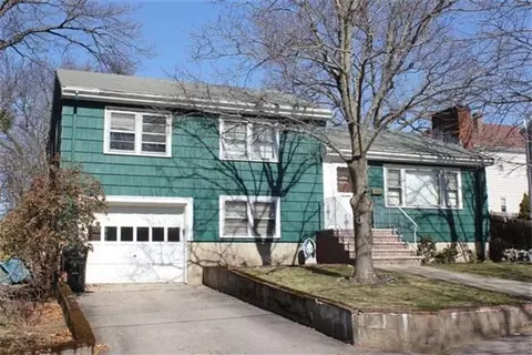 75 Leonard St, Dedham, MA 02026 photo 1