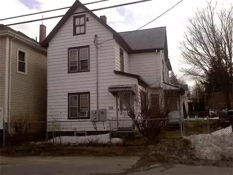 23 Dickinson St, Fall River, MA 02721 photo 1