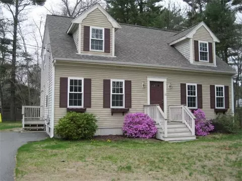 32 Siamese Ave, Acushnet, MA 02743 photo 1