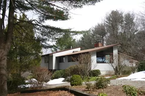 69 Whitney Rd, Harvard, MA 01451 photo 1