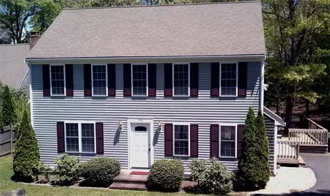 136 James Cir, Mashpee, MA 02649 photo 1