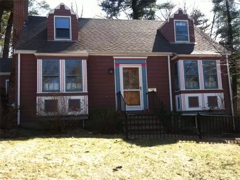 26 Macarthur Rd, Natick, MA 01760 photo 1