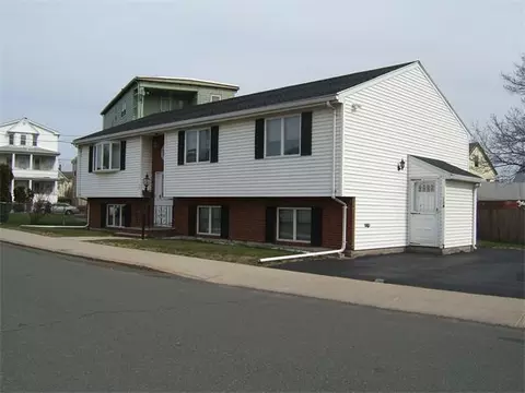 38 Bailey St, Everett, MA 02149 photo 1