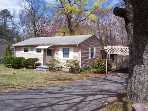 146 Packard Ave, Springfield, MA 01118 photo 1