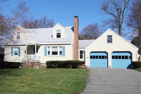 16 Colonial Rd, Beverly, MA 01915 photo 1