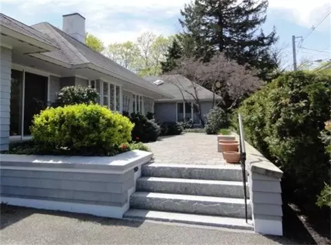 67 Harbor Ave, Marblehead, MA 01945 photo 1