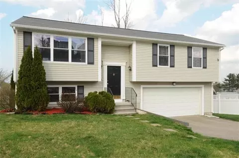 62 Cheyenne Rd, Worcester, MA 01606 photo 1