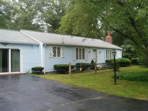 90 Thistle, Centerville, MA 02632 photo 1