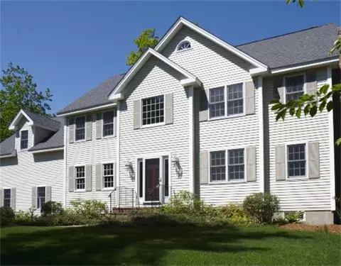 7 Granite Rd, Townsend, MA 01469 photo 1