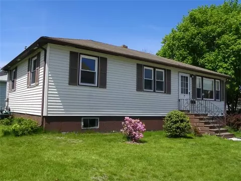 2 Gambier Ave, Worcester, MA 01604 photo 1