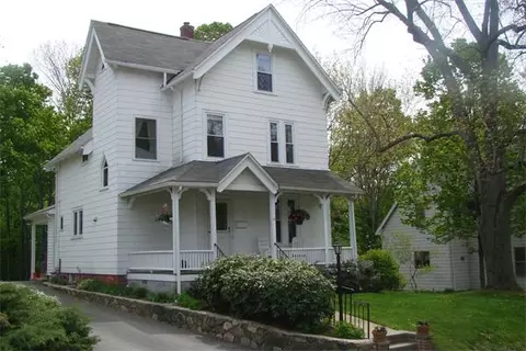 26 Avon St, Reading, MA 01867 photo 1