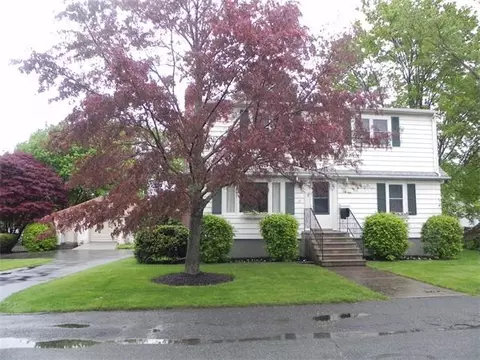 17 Williams St, Beverly, MA 01915 photo 1