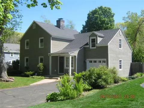 15 Bridle Path Rd, Springfield, MA 01118 photo 1
