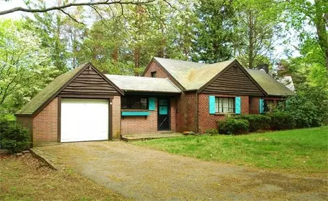 9 Smith Rd, Hingham, MA 02043 photo 1