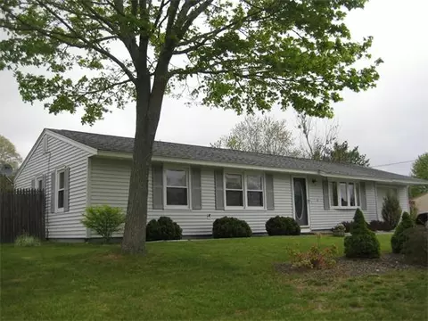 4 Dangelo Rd, Wareham, MA 02571 photo 1