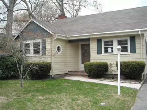 1 Ash St, Wareham, MA 02571 photo 1