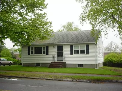 42 Garden St, Danvers, MA 01923 photo 1
