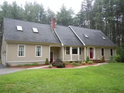 2 Bramel Cir, Walpole, MA 02081 photo 1