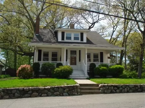 12 Morse Ave, Dedham, MA 02026 photo 1