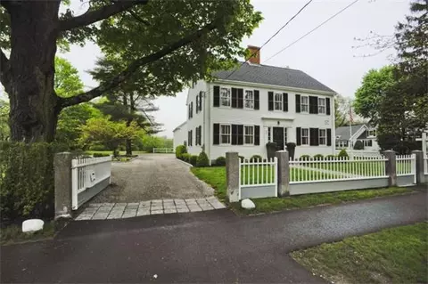 699 Main St, Hingham, MA 02043 photo 1
