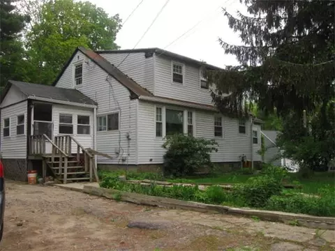 72 Sutton Rd, Webster, MA 01570 photo 1