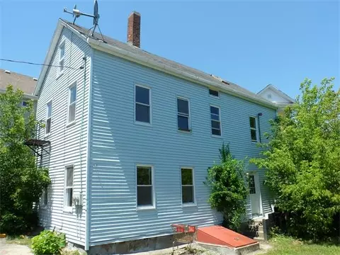 60 Tecumseh St, Fall River, MA 02721 photo 1