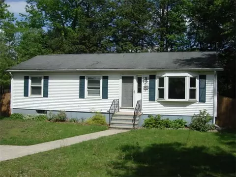 39 Lakeside Ave, Webster, MA 01570 photo 1