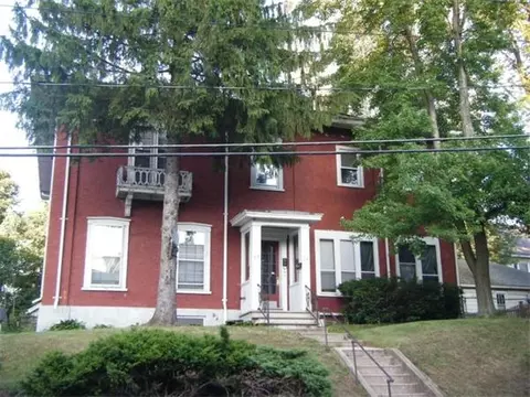 65-67 Myrtle St, Springfield, MA 01151 photo 1