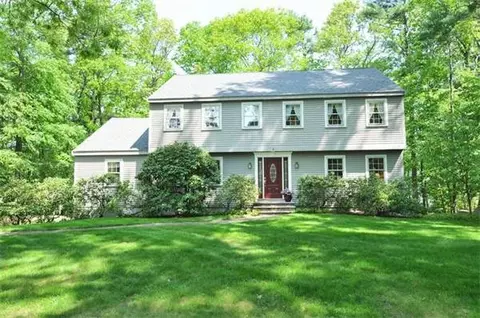 17 Olde Lantern Rd, Acton, MA 01720 photo 1