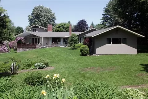 6 Martins Cove Rd, Hingham, MA 02043 photo 1