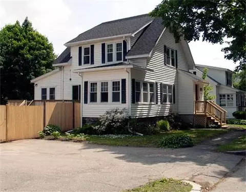 11 Reed St, Worcester, MA 01602 photo 1
