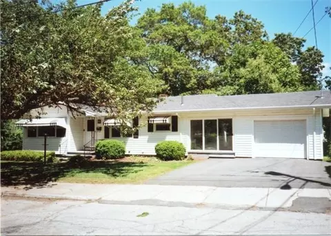 52 Isabel St, Fall River, MA 02721 photo 1