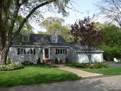 14 Shawnlee, Canton, MA 02021 photo 1