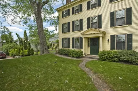 96 Front St, Marblehead, MA 01945 photo 1