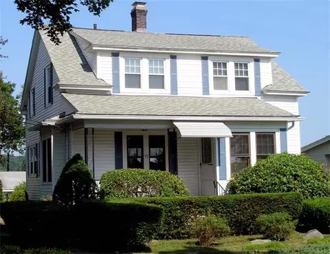 79 Tower St, Worcester, MA 01606 photo 1
