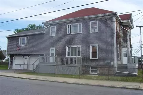 150 Laurel St, Fall River, MA 02724 photo 1