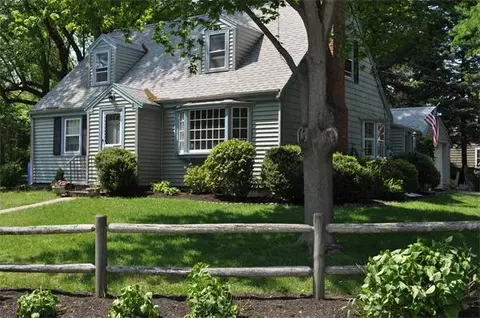 11 Barnes, Hingham, MA 02043 photo 1