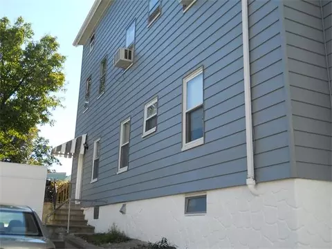 63 Snell St, Fall River, MA 02721 photo 1