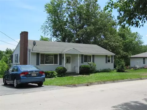 16 Hilda St, Worcester, MA 01606 photo 1