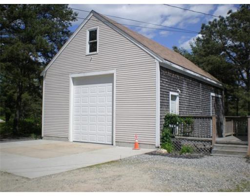 259 Charge Pond Rd, Wareham, MA 02571 photo 2