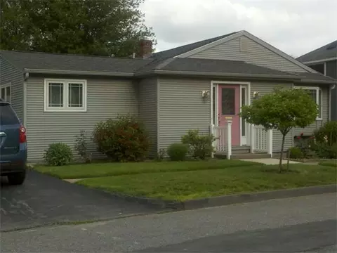 17 Trahan Ave, Worcester, MA 01604 photo 1